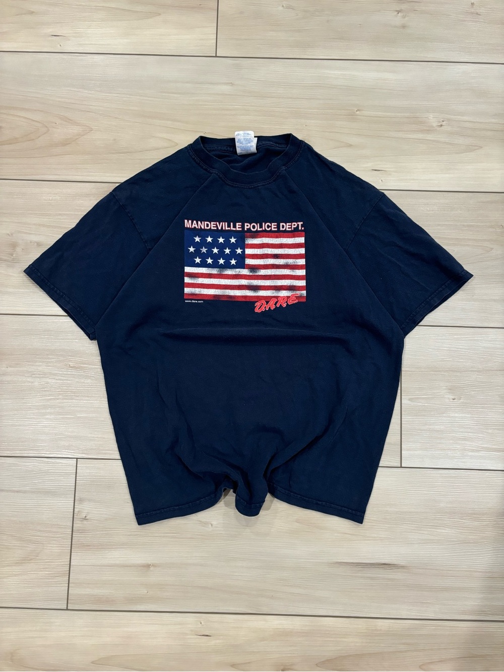 D.A.R.E keep kids off drugs vintage police department mens American flag tee